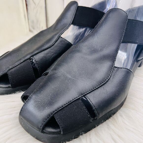 Cabin Creek Black Leather Slip on Comfort Sandals - Womens Size 10M - Picture 2 of 8